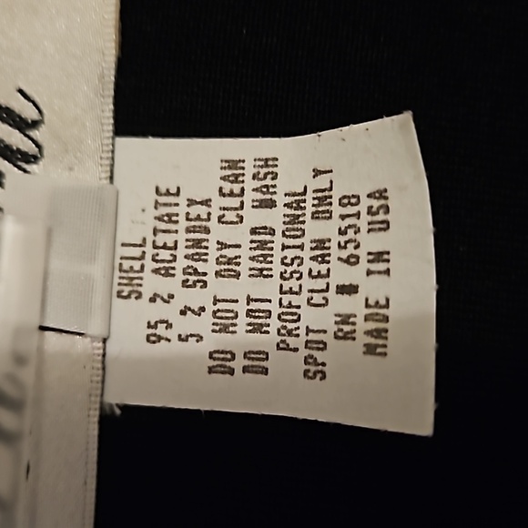 Vintage La Nuit Long Sleeve  Top Sz L Black with  Silver wave embellishments - Picture 7 of 7